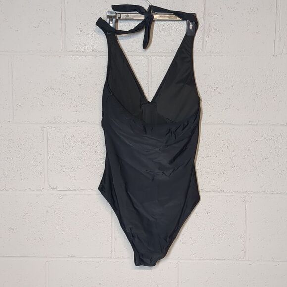 Black One-Piece Swimsuit Halter Neck Twist Front Shirred Tummy Size Medium NWOT - Picture 3 of 6